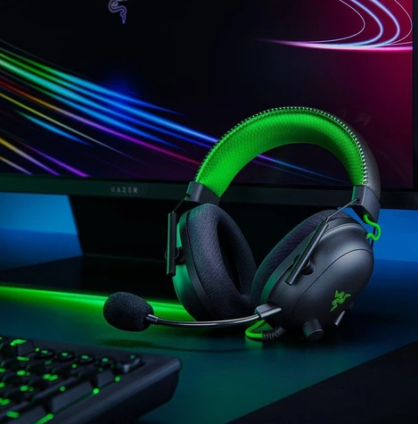 RAZER BlackShark V2 Special Edition + USB Sound Card Wired Stereo Gaming Headphone ( Black ) ( PC / Mac / PS4 / Xbox )