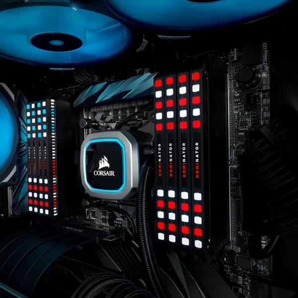 CORSAIR Dominator Platinum RGB 32GB ( 16GB x 2 ) 5600MHz DDR5 RAM ( CL36 )