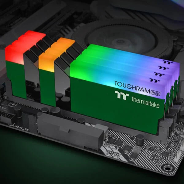 THERMALTAKE Toughram RGB 16GB ( 8GB x 2 ) 3600MHz DDR4 RAM ( Racing Green ) ( CL18 )