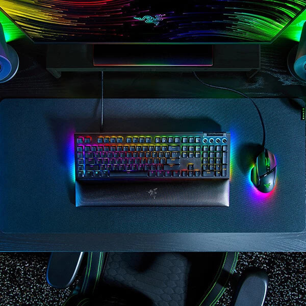 RAZER BlackWidow V4 RGB Mechanical Full Size Wired Gaming Keyboard ( Green Switch )